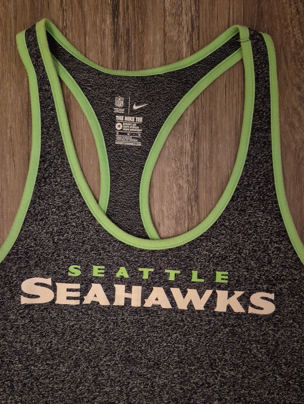 Seattle Seahawks Womens Bundle Nike Med Tank Tops - Picture 6 of 8